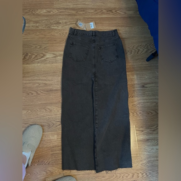 Brown reformation skirt size 27 - Picture 2 of 7